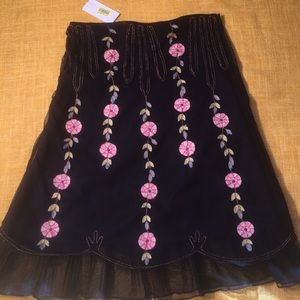 Intuitions shirt size 4